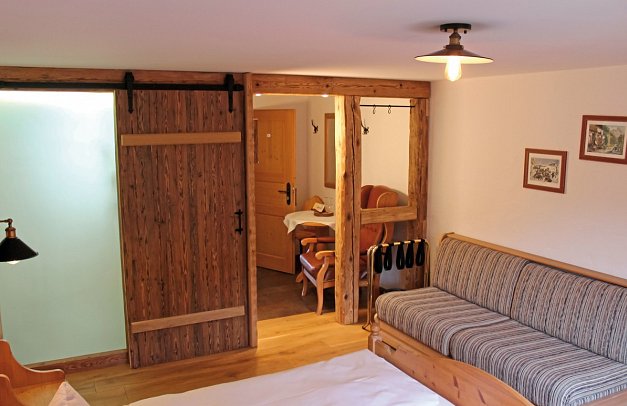 Gasthof Ochsenwirt - Wohnbeispiel Wohlfühlzimmer (Zimmercodierung DB1)