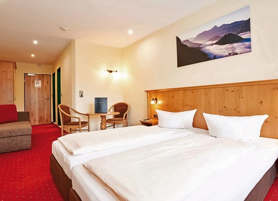 Alpen Hotel Seimler - Wohnbeisp. Doppelzi. Panoramablick Balkon (Zimmercodierung DBB)