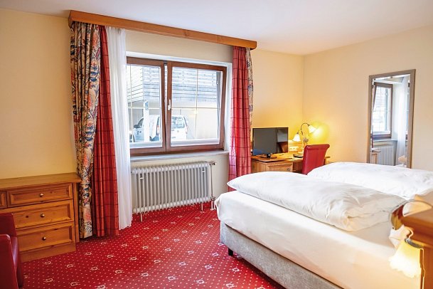 Alpenhotel Kronprinz - Wohnbeispiel Doppelzimmer Dachstein (Zimmercodierungen DB1, EB1, DX1 & EX1)