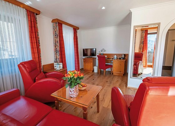 Alpenhotel Kronprinz - Wohnbeispiel Juniorsuite Bergblick Berchtesgaden (Zimmercodierung JB1)