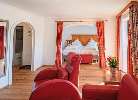 Alpenhotel Kronprinz - Wohnbeispiel Juniorsuite Bergblick Berchtesgaden (Zimmercodierung JB1)