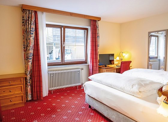 Alpenhotel Kronprinz - Wohnbeispiel Doppelzimmer Dachstein (Zimmercodierung DB1)