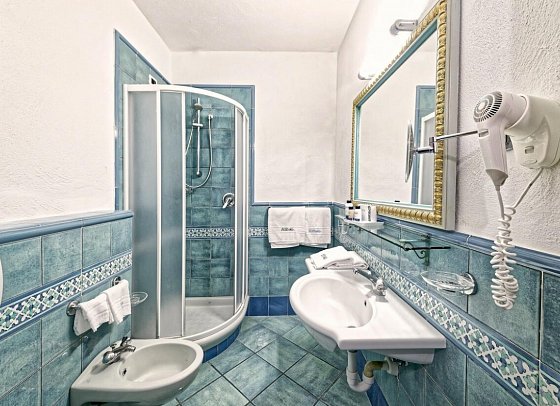 Corallo Blu Hotel De Charme - Wohnbeispiel Einzelzimmer (Zimmercodierung EB1)