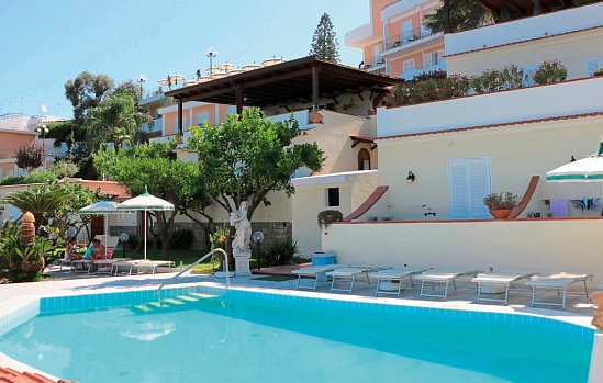 Terme La Pergola & Villa Flavio