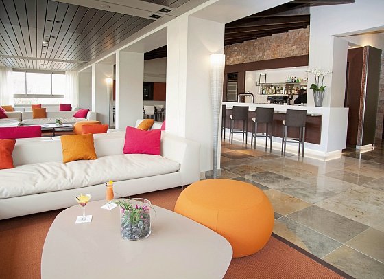 Terre Blanche Hôtel Spa Golf Resort - Clubhouse Restaurant Les Caroubiers