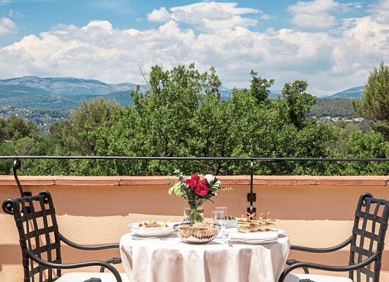 Terre Blanche Hôtel Spa Golf Resort - Wohnbeispiel Premier Suite (Zimmercodierung WB1)