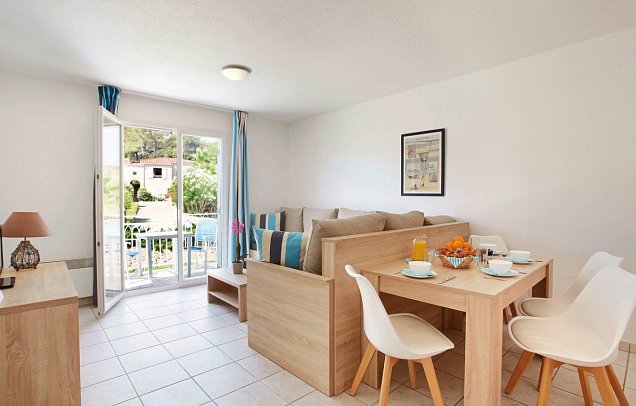 Résidence Odalys Domaine des Eucalyptus - Wohnbeispiel Appartement (Zimmercodierungen CB1 & CB2)