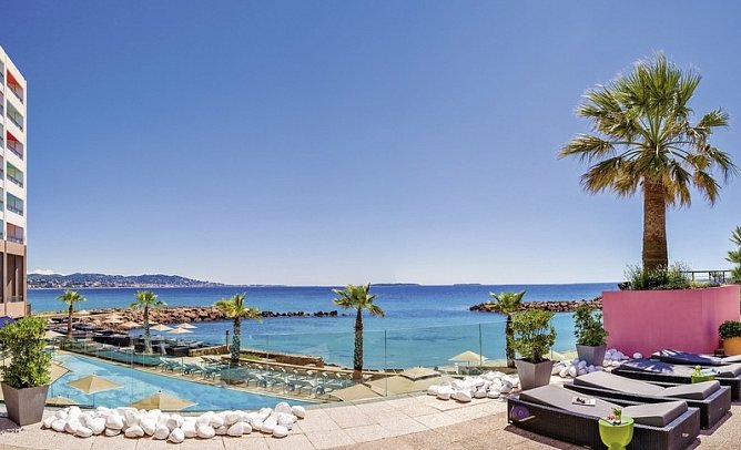 Pullman Royal Casino