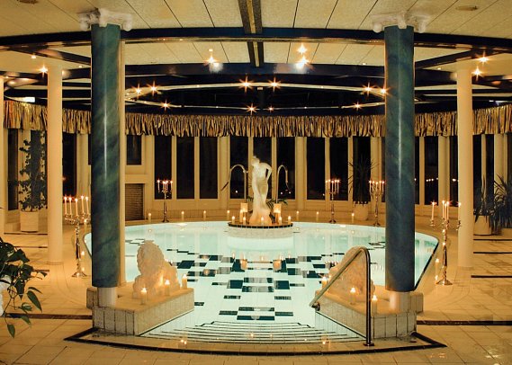 Donna Burghotel am Hohen Bogen