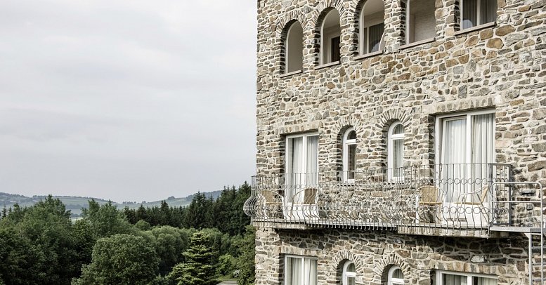 Donna Burghotel am Hohen Bogen - Außenfassade Donna Burghotel