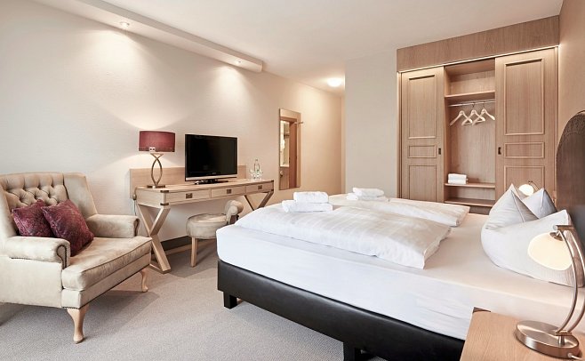 Donna Burghotel am Hohen Bogen - Wohnbeispiel Doppelzimmer Komfort (Zimmercodierung DF1)