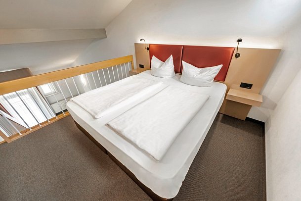 Donna Hotel Klosterhof - Wohnbeispiel Familienzimmer (Zimmercodierungen FB1 & FB2)