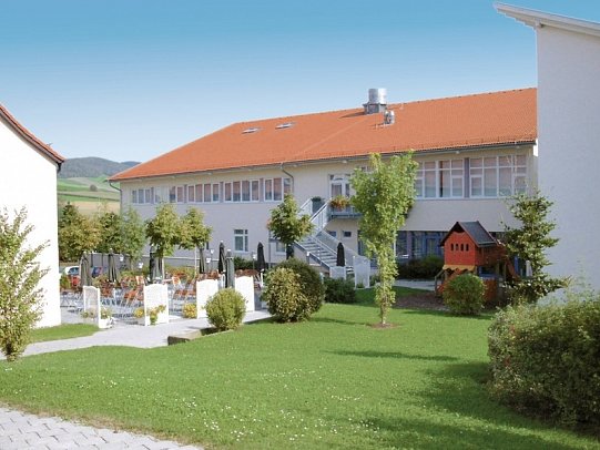 Donna Hotel Klosterhof - Außenansicht Donna Hotel Klosterhof
