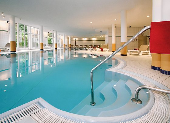 Donna Hotel Klosterhof - Hallenbad