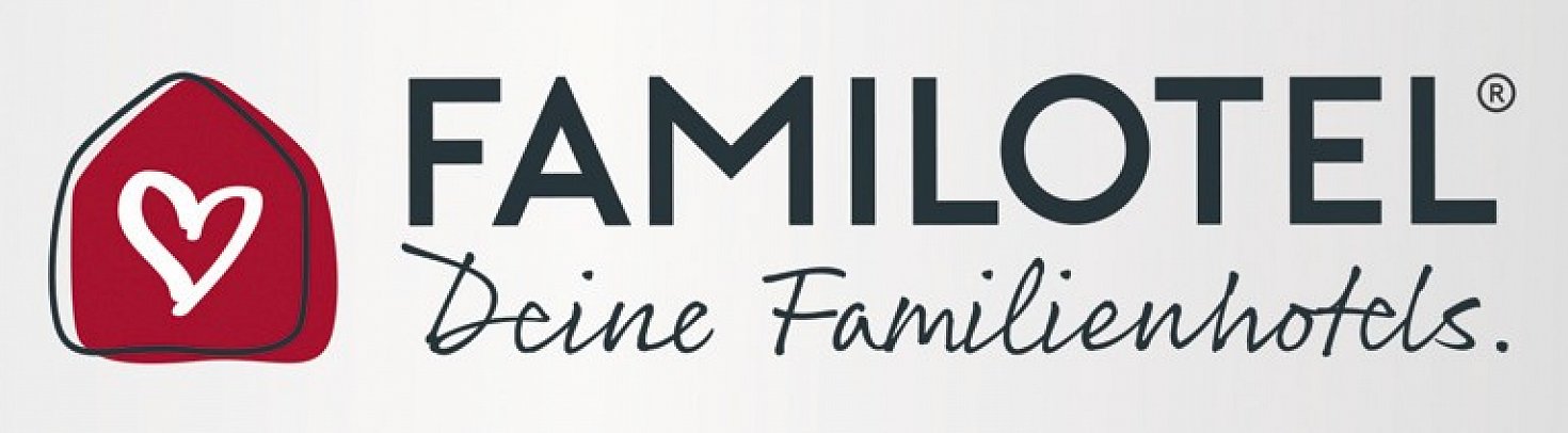 ULRICHSHOF Nature • Family • Design