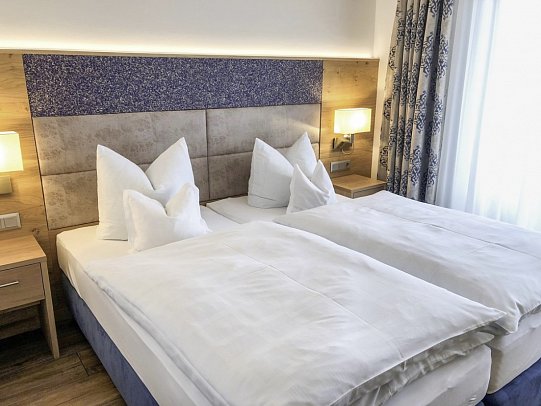 Urlaubshotel Binder - Wohnbeispiel Doppelzimmer Typ 1 Balkon (Zimmercodierung DB1)