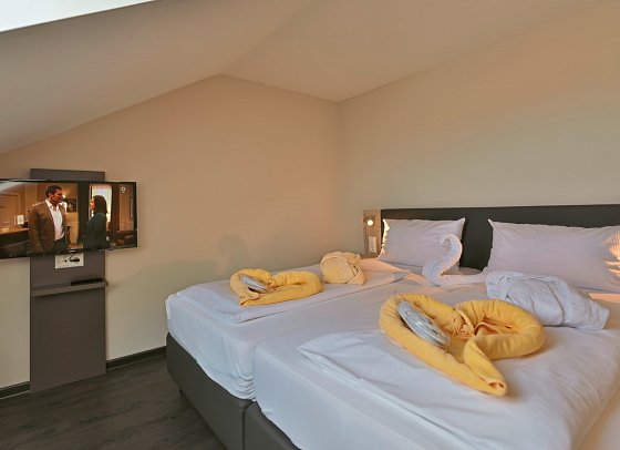 Sonnenhotel Bayerischer Hof - Wohnbeispiel Familienzimmer Comfort Galerie (Zimmercodierung FF1)