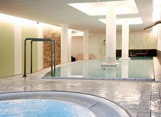 Sonnenhotel Bayerischer Hof - Hallenbad
