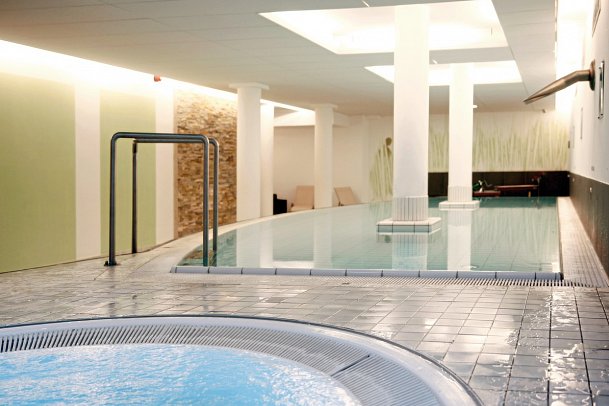 Sonnenhotel Bayerischer Hof - Hallenbad