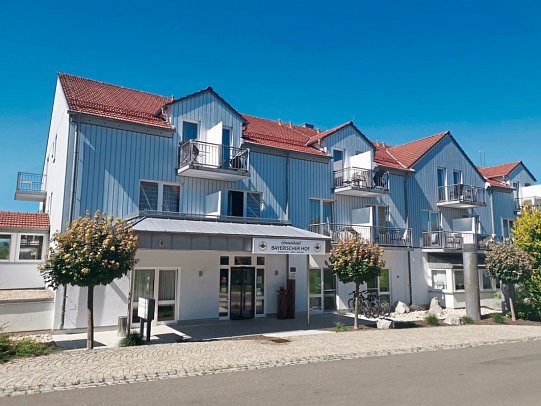 Sonnenhotel Bayerischer Hof - Blick aufs Sonnenhotel Bayerischer Hof