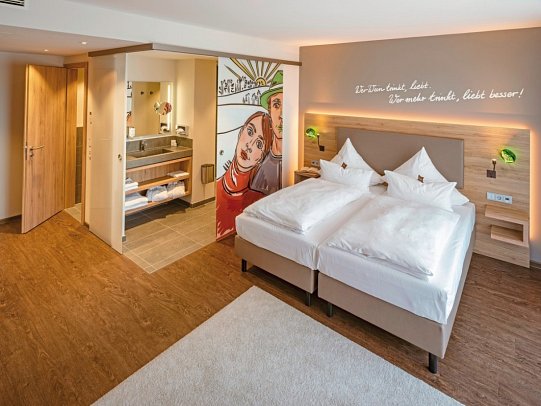 Sonnenhotel Weingut Römmert - Juniorsuite Weinliebe (Zimmercodierung JB1)