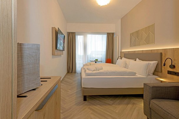 BERGlässig Hotel Bodenmais - Wohnbeispiel Doppelzimmer Deluxe (Zimmercodierung DD3)