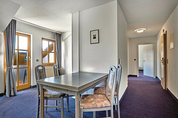 Das Arber-Hotel am Rothbach - Wohnbeispiel Appartement 2 Schlafzimmer (Zimmercodierung OB2)