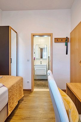 Wander und Aktivhotel Rösslwirt - Wohnbeispiel Einzelzimmer Standard (Zimmercodierung EG1)