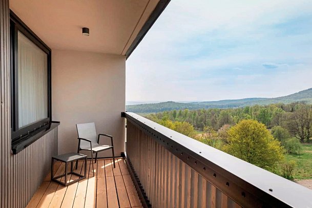 Rhön Park Aktiv Resort - Beispiel Balkon Familienappartement Deluxe (Zimmercodierungen AD1, AD2, AX8 & AX9)