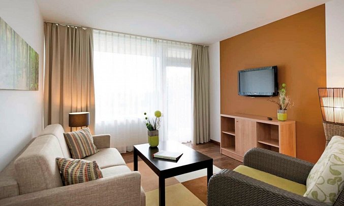 Rhön Park Aktiv Resort - Wohnbeispiel Familienappartement Standard (Zimmercodierungen AG1, AG2, AB8 & AB9)