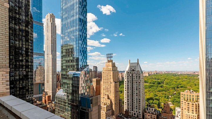 Thompson Central Park