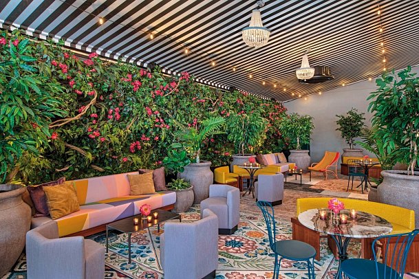 Moxy Brooklyn Williamsburg