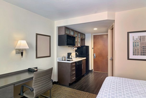 Candlewood Suites New York City – Times Square - Wohnbeispiel Studio Suite One bed (Zimmercodierung UG2)