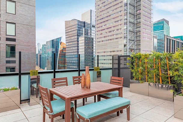 Element New York Times Square West