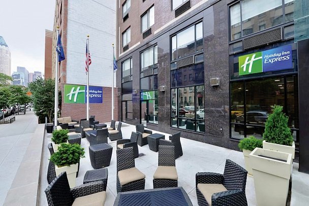 Holiday Inn Express Manhattan Midtown West