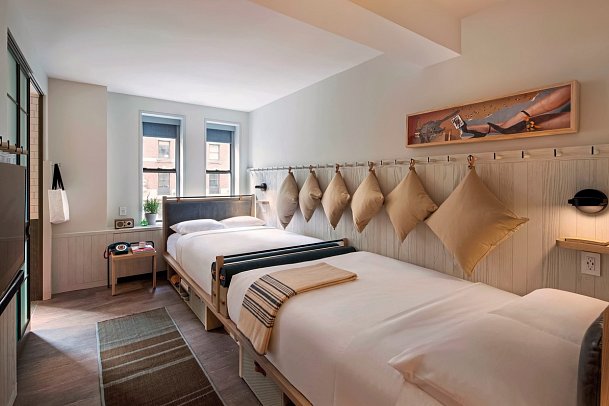 MOXY New York Times Square - Wohnbeispiel Standard Two Double beds (Zimmercodierung UG4)