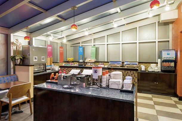 Hampton Inn Times Square South