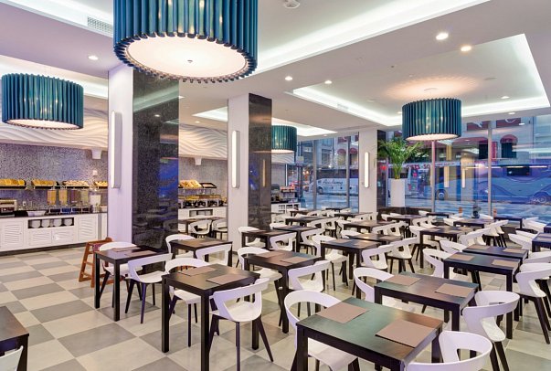 RIU Plaza New York Times Square