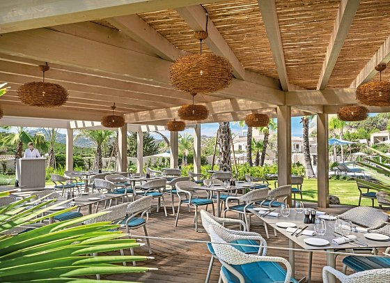7Pines Resort Sardinia - Pool-Restaurant Spazio