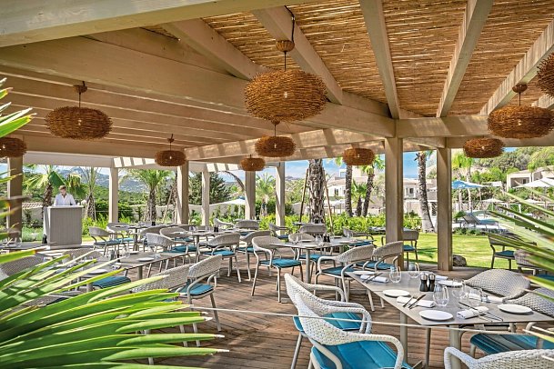 7Pines Resort Sardinia - Pool-Restaurant Spazio