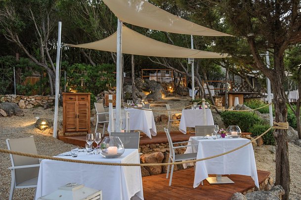 L'Ea Bianca Luxury Resort