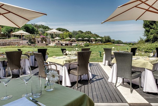 L'Ea Bianca Luxury Resort