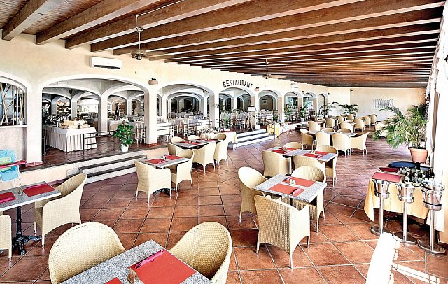 Colonna Resort