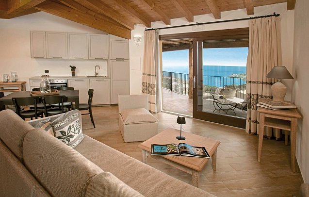 Punta Falcone Resort