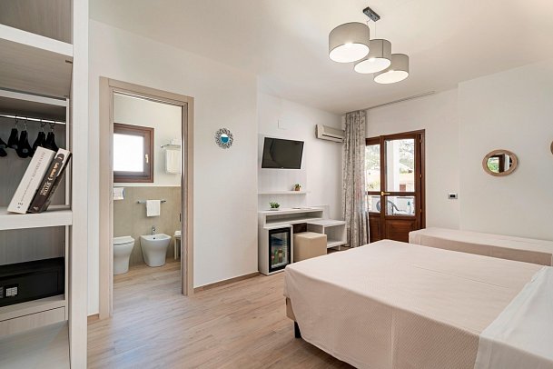 Hotel I Ginepri - Wohnbeispiel Doppelzimmer Superior (Zimmercodierung DS1)