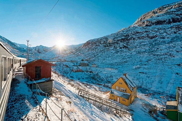 Das Beste aus Fjord- und Nordnorwegen im Winter - Flåmbahn