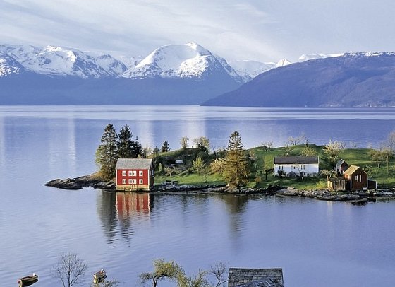 Fjordgiganten und Berglandschaften - Hardangerfjord