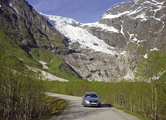 Fjordgiganten und Berglandschaften - Gletscher Jostedalsbreen