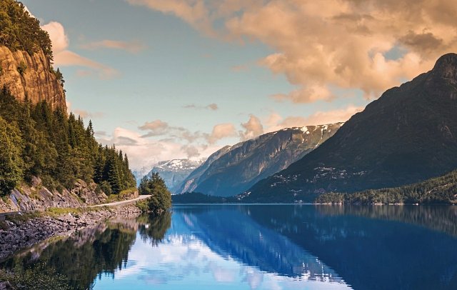 Große Südnorwegenreise - Hardangerfjord
