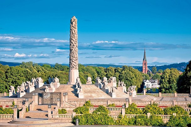 Reisevariante Mit Postschiff und Bahn durch Norwegen - Vigeland Park, Oslo